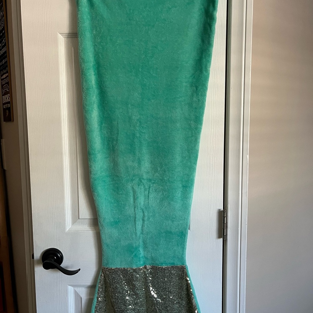 Green Mermaid costume Tail with Sequins